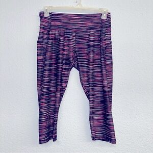 Womens black/pink striped Bally Capri leggings sz L